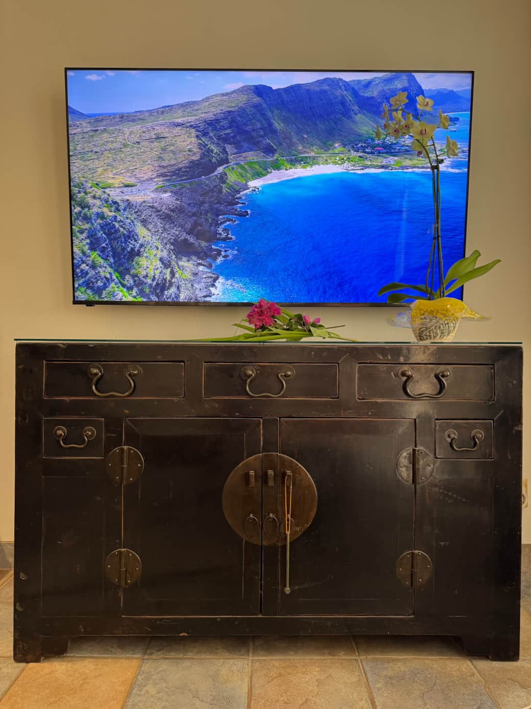TV