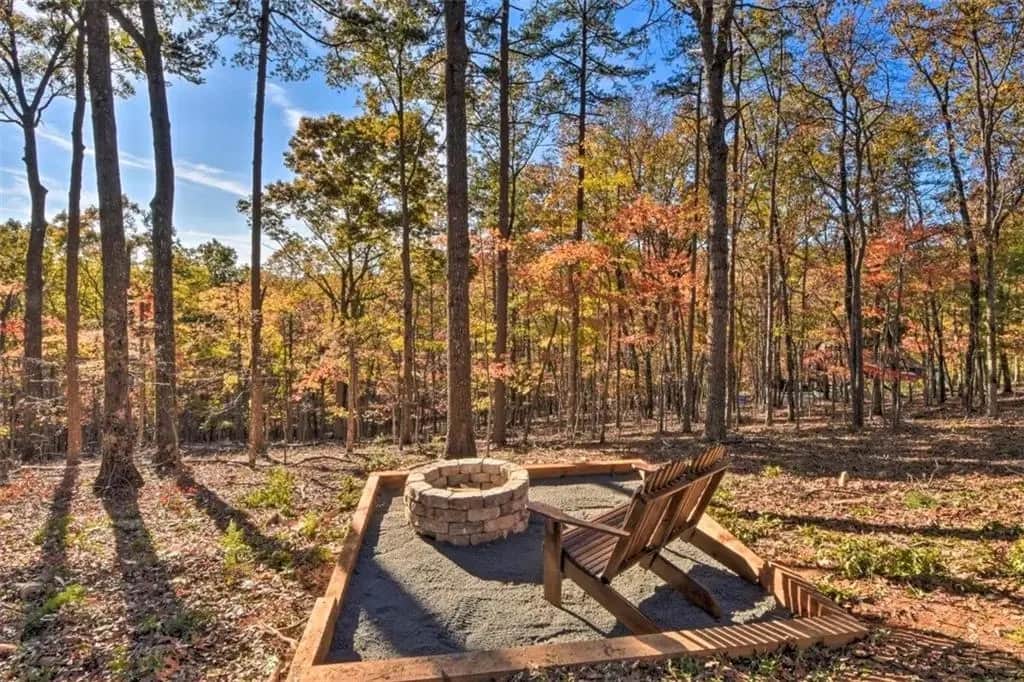 Gather around the fire for s'mores, stories, and mountain evenings.
