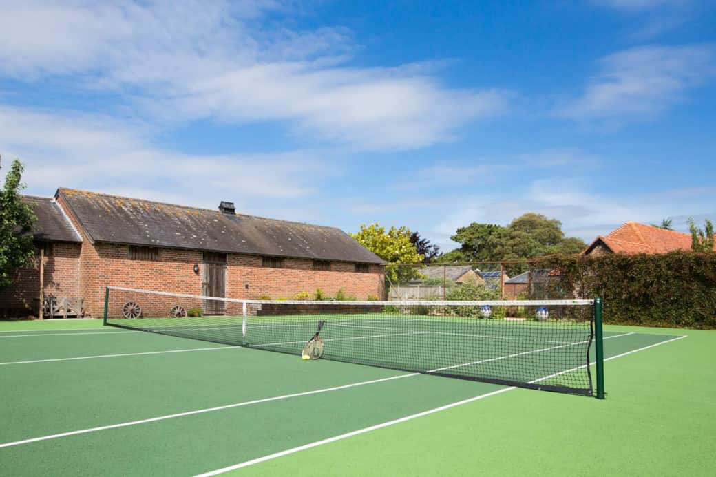 Private Tennis court - Shared with 2 other holiday lets. Available between 10am-5pm