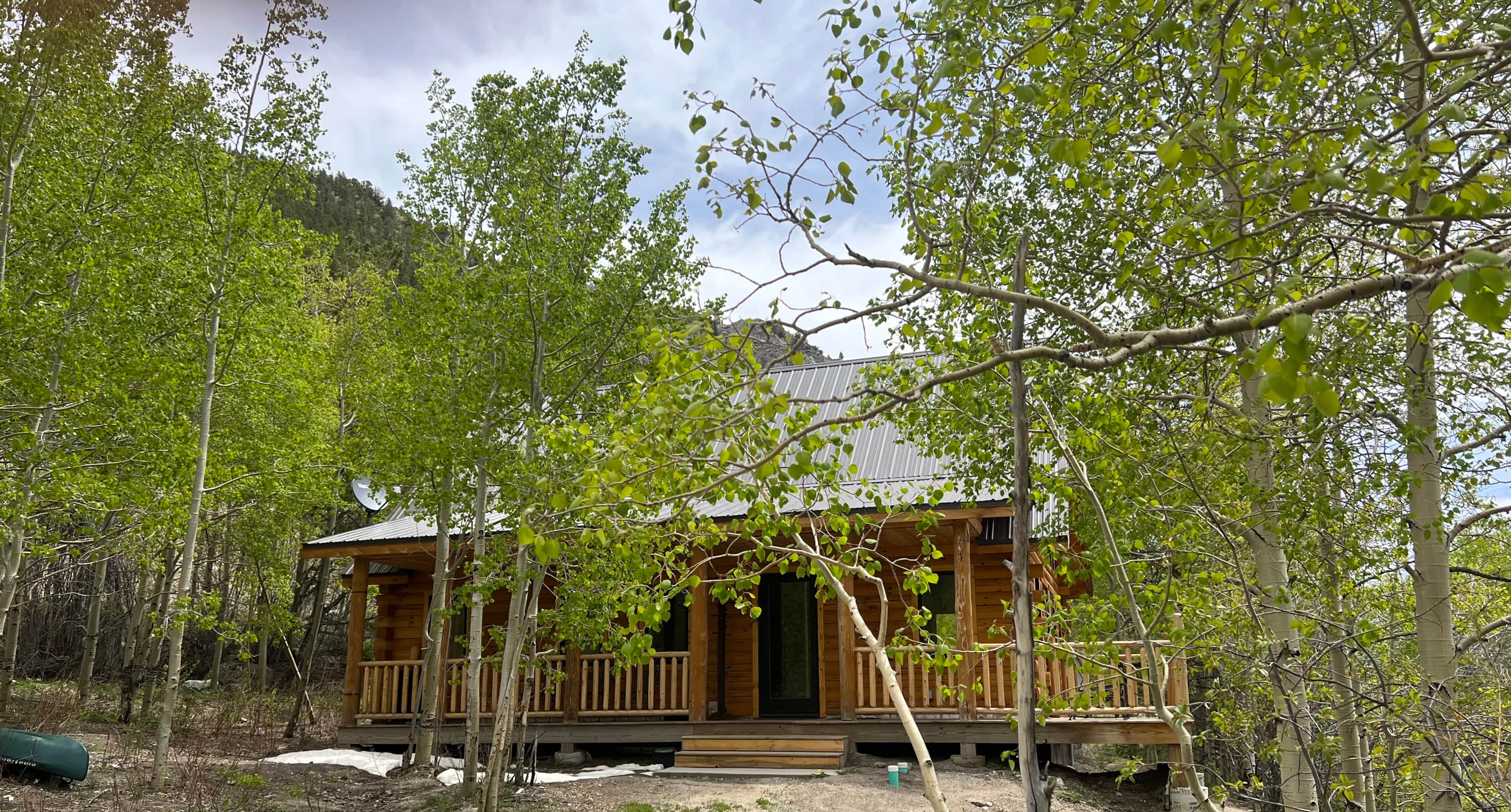 Roaring River Chalets