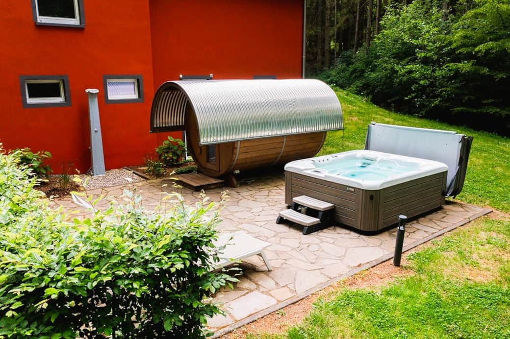 Jacuzzi und Sauna Jacuzzi und Sauna