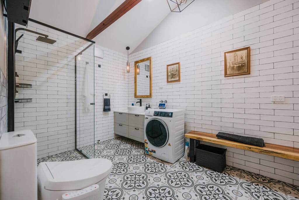 15e1f03b 29aa 412a ac88 52106f29c327