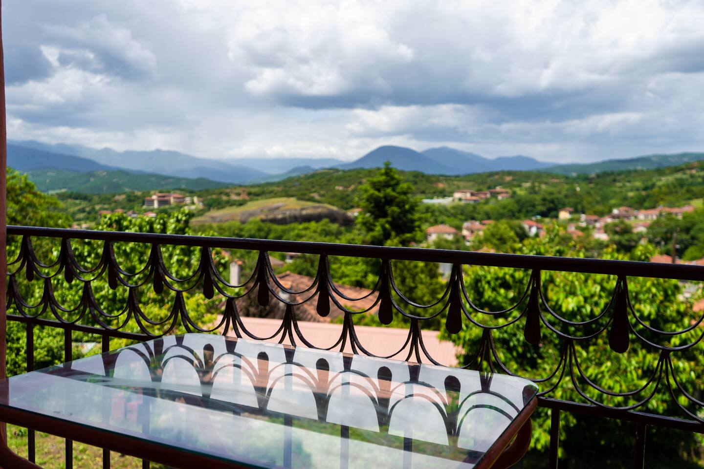 Fani's House Under Meteora