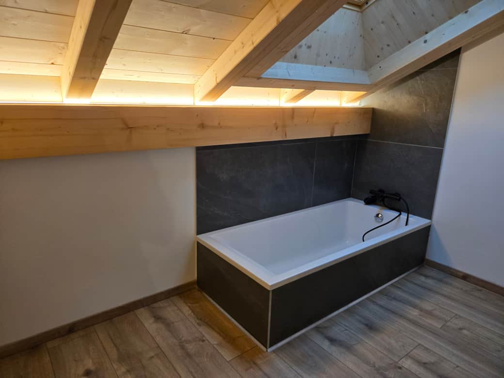 Bathroom with bathtub