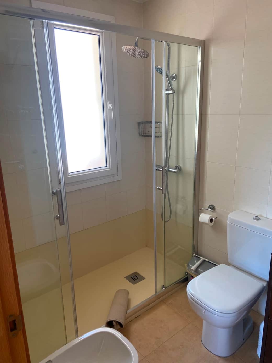Master ensuite 