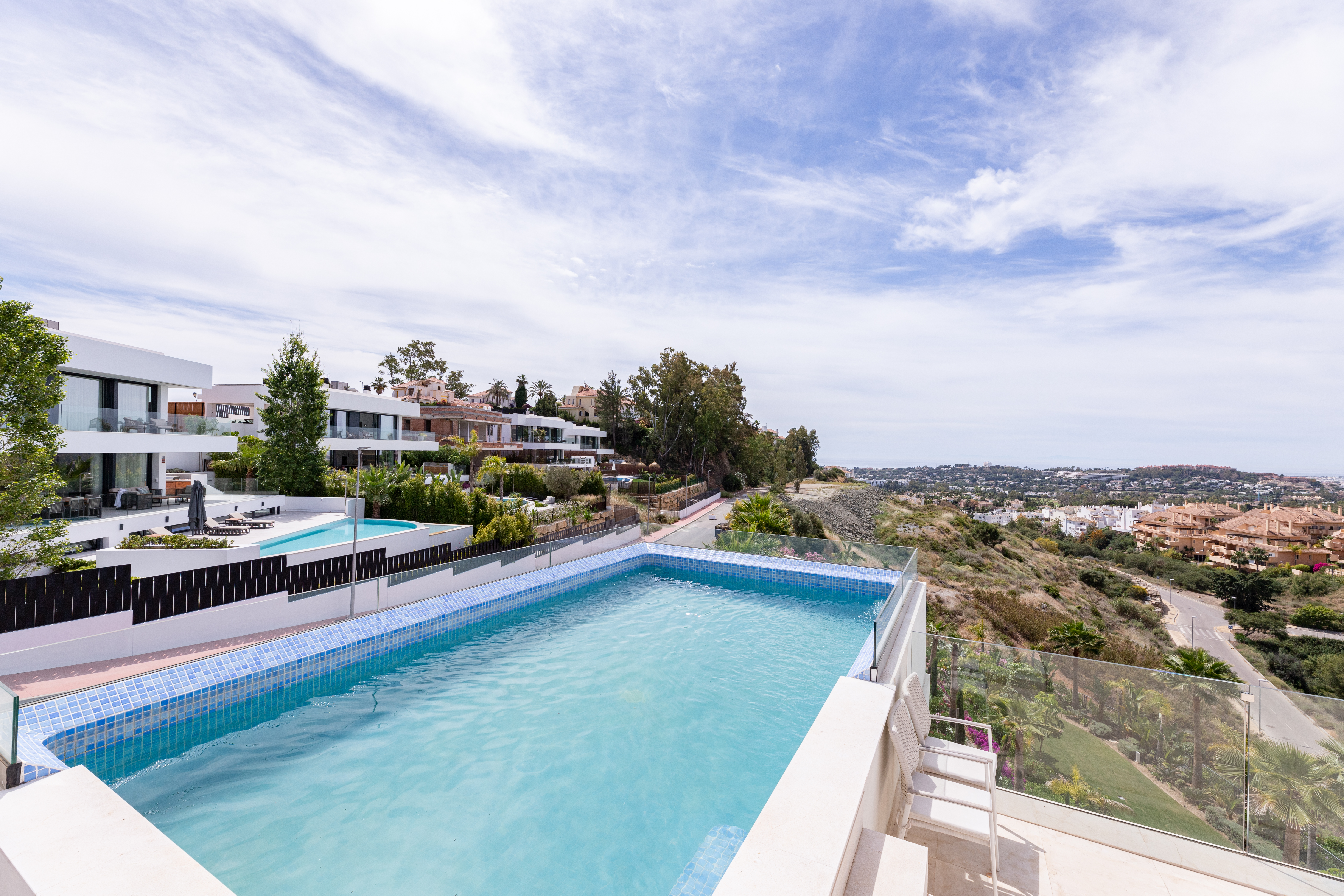 Amazing views and Private Pool, 2 bedrooms