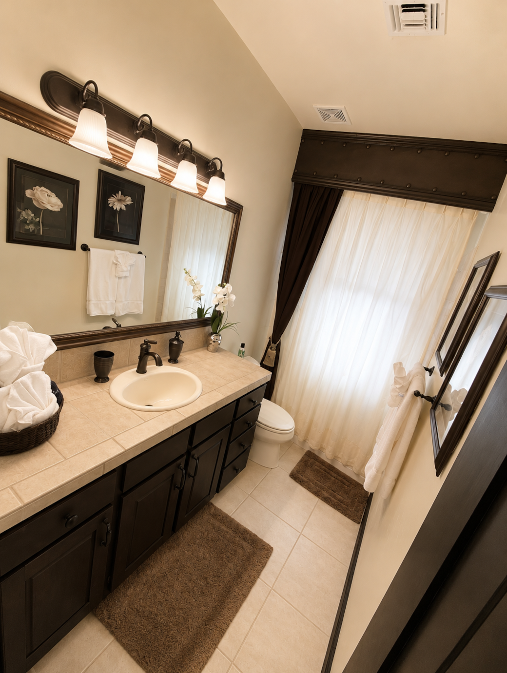 Hallway bathroom chatgpt