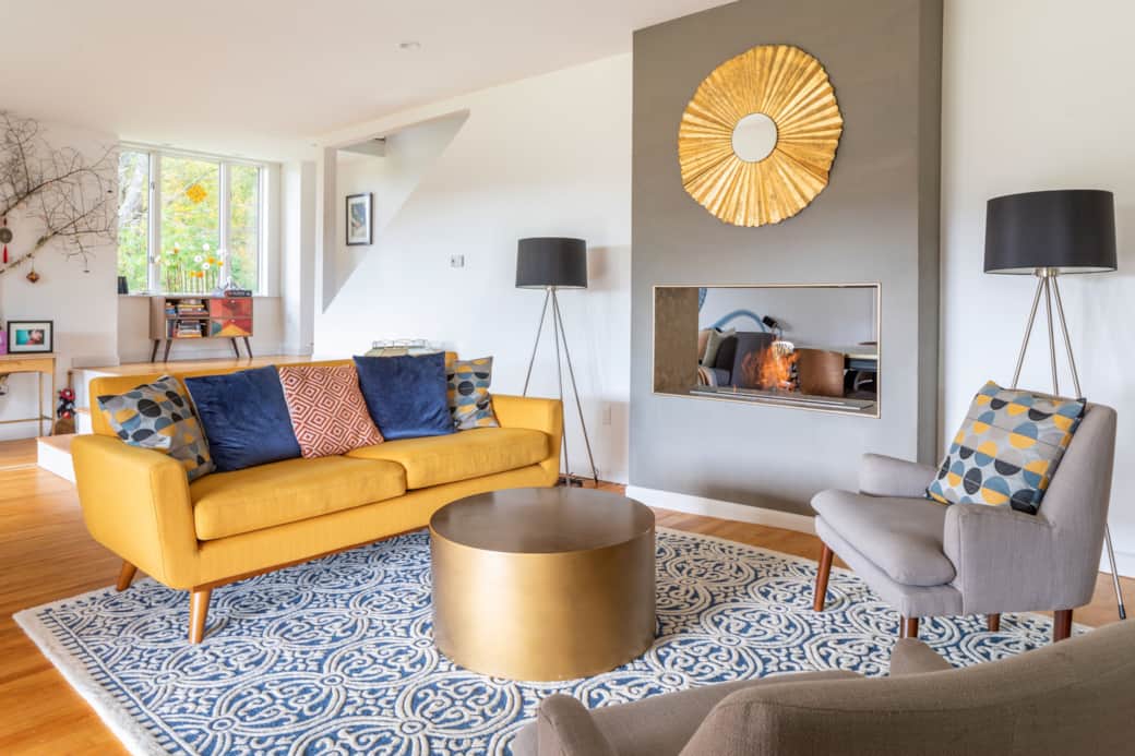 Stylish lounge area Stylish lounge area