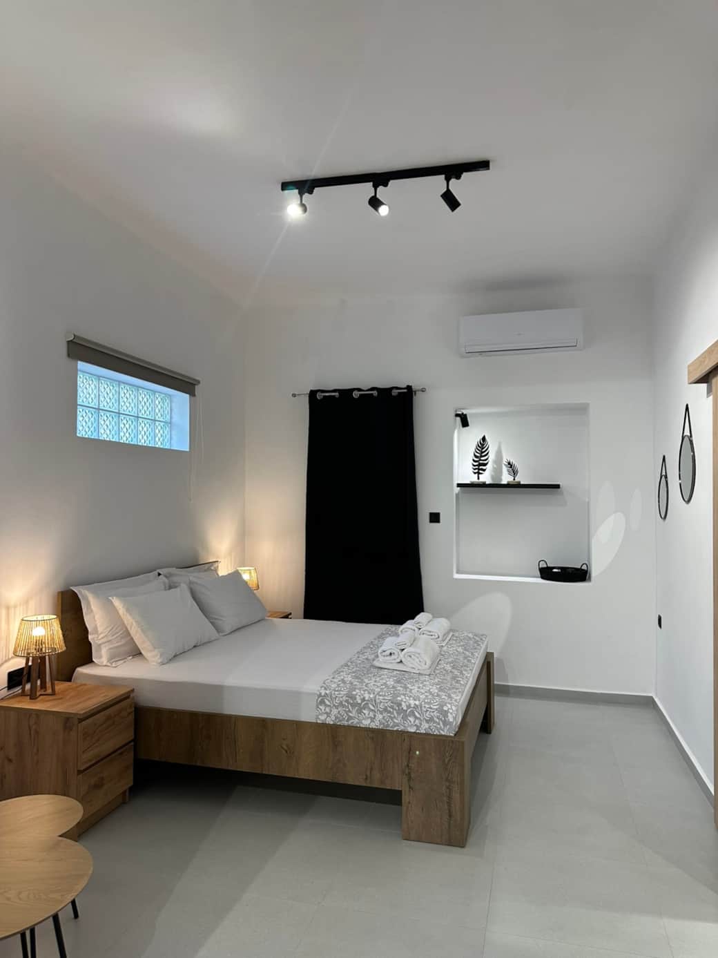 IMG 49d6f0ac47d9a8a2d8b0edf3a8ab8246 V