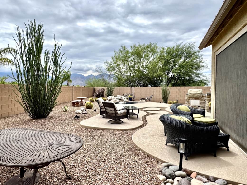 Extra and Comfortable Outdoor Seating