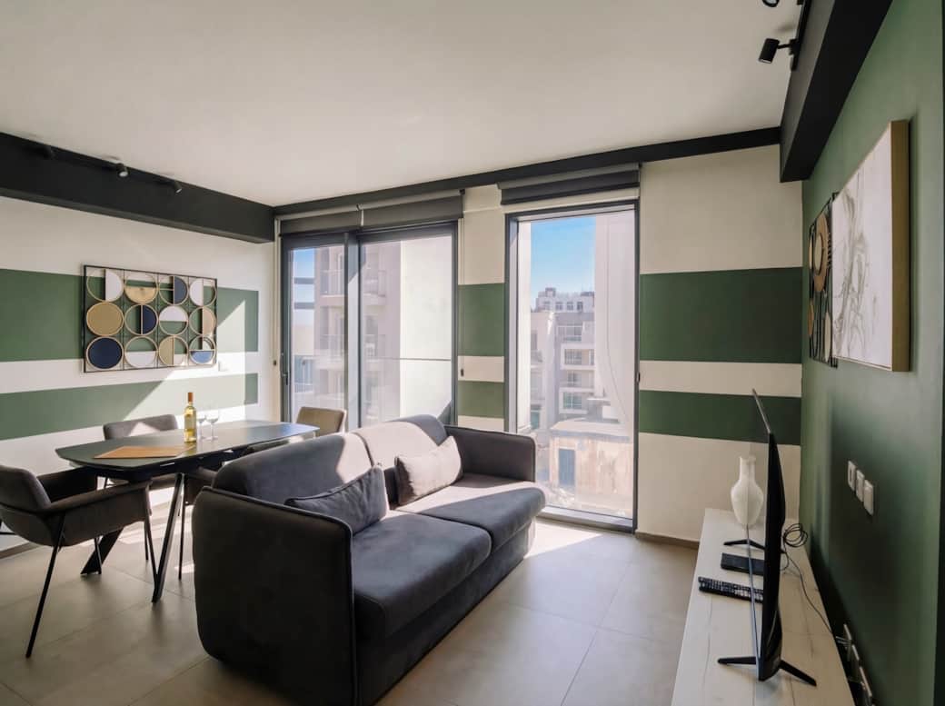 Apartment 515-27