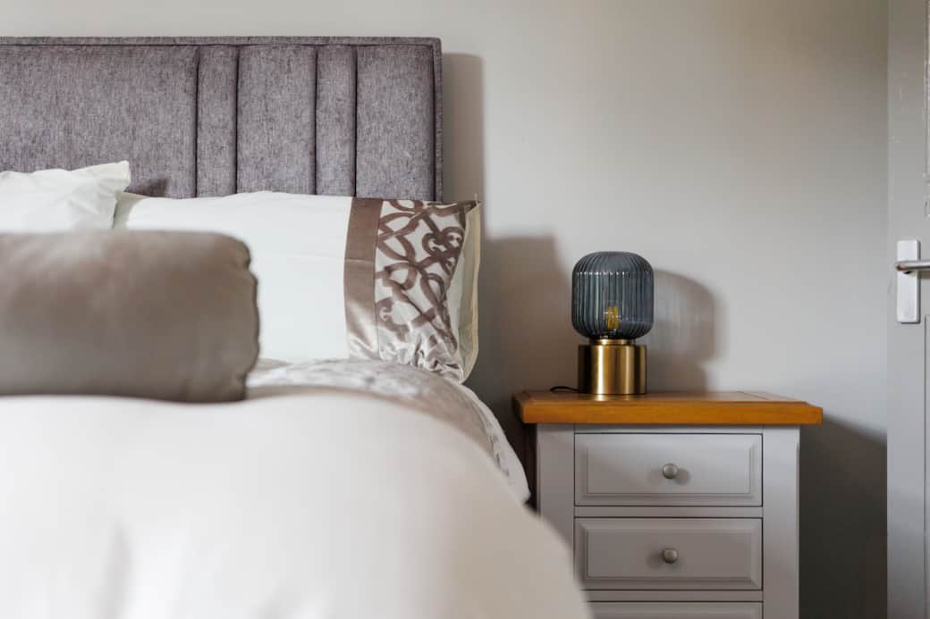 Bedroom (2)