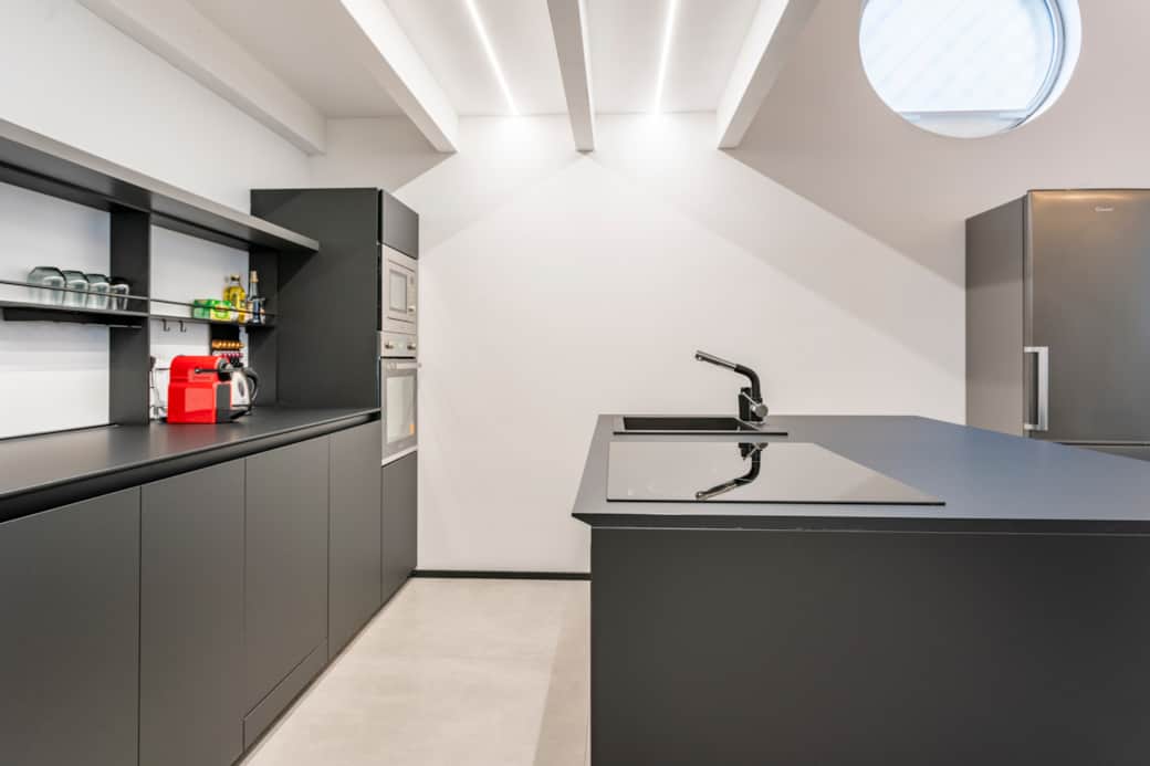Diaz novantuno 91 luxury apartment como lake 9