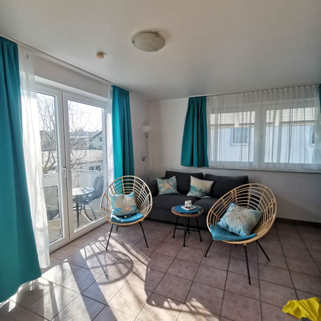 Wohnbereich mit Schlafcouch Wohnbereich mit Schlafcouch