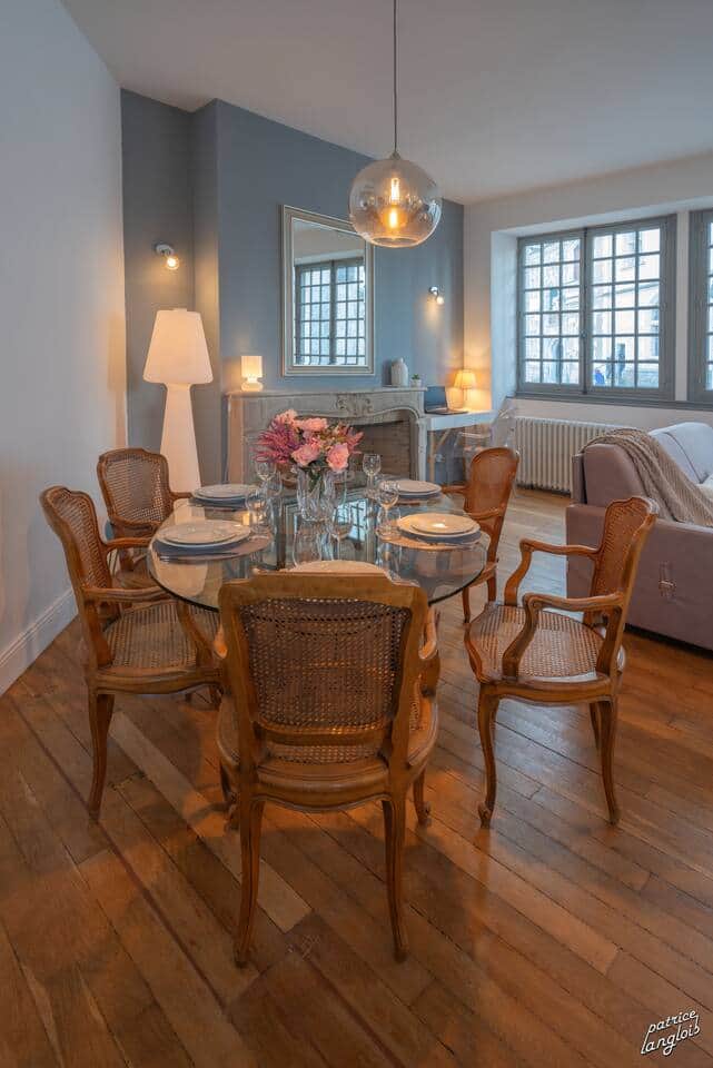 Table de salle à manger pour 6-8 personnes