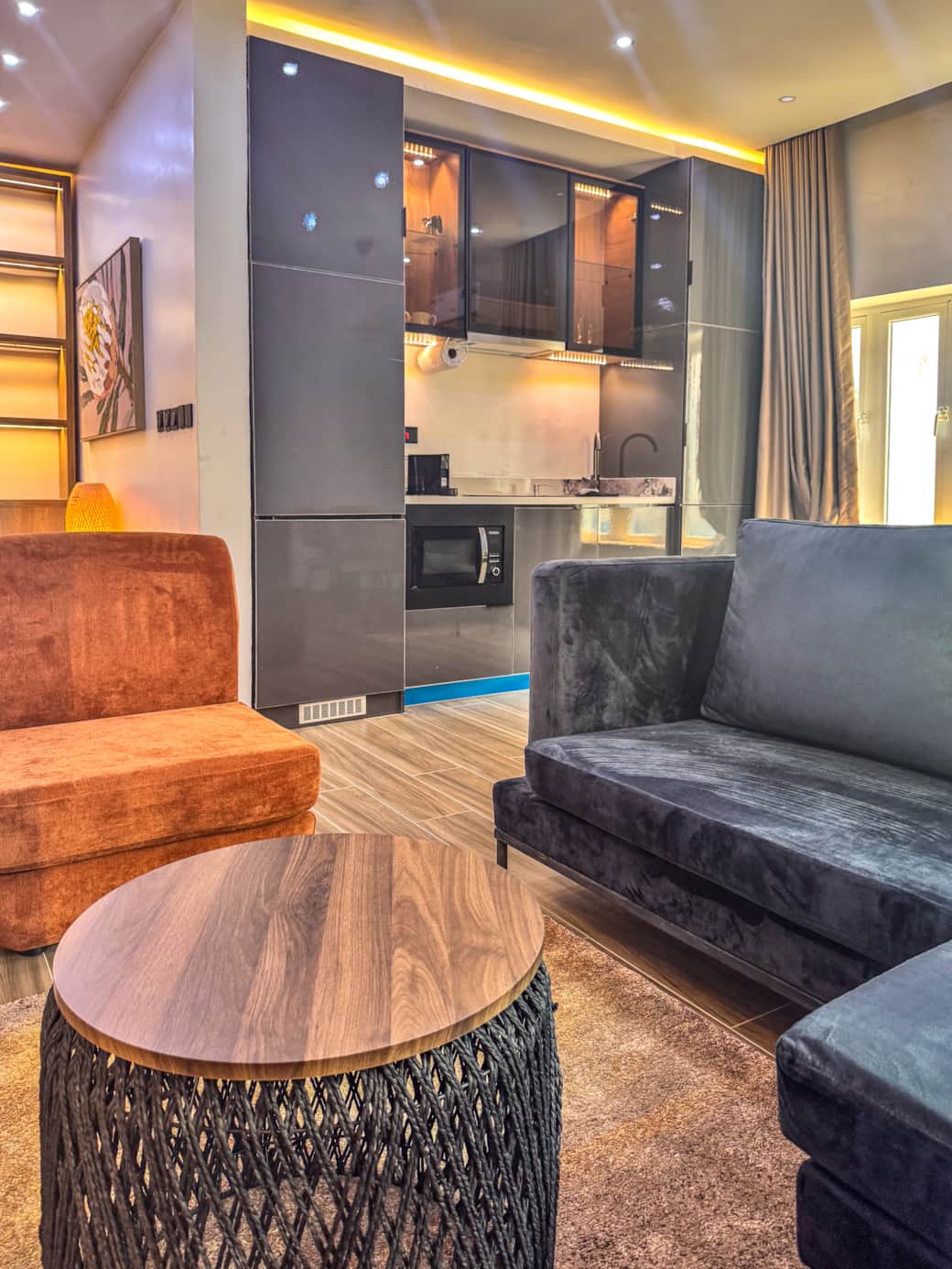 Image picker 472A4155 B441 4F3C 8777 7A42004EC9A1 574 0000003940E8455B