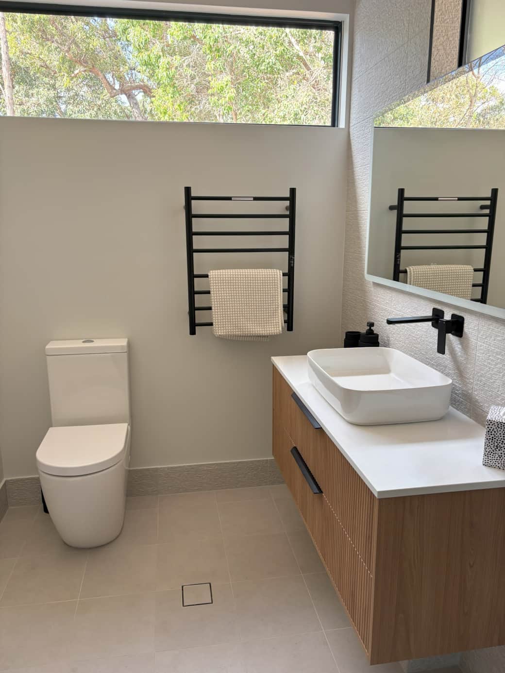 Bathroom 2 -vanity