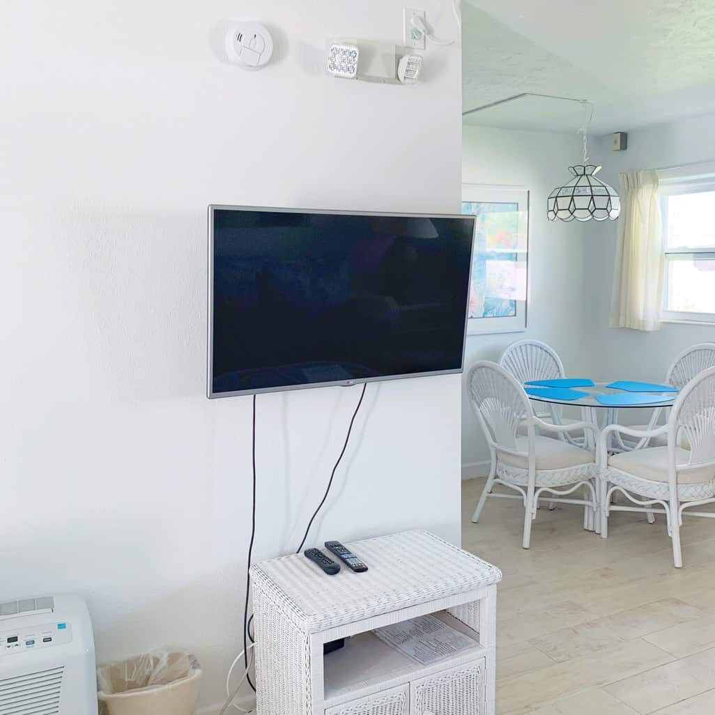 Flat Screen TV