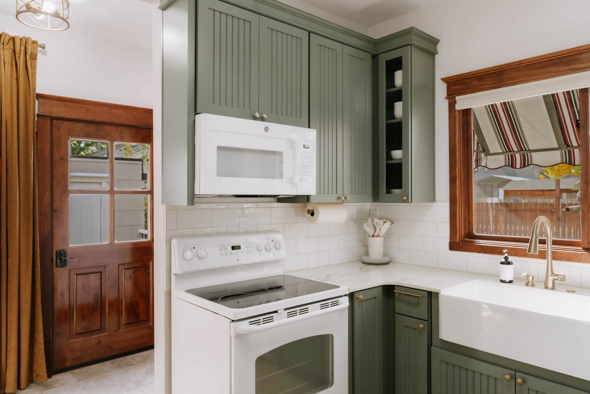 The Van Winkle House — gallery photo 17 of 25