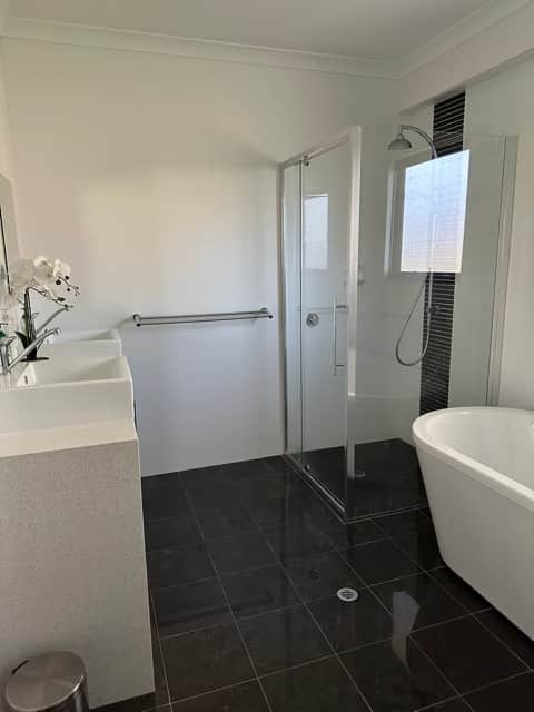 Main Bathroom
