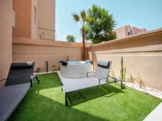Élégant Appartement Dar Jasmin avec Jacuzzi Privé — photo 22