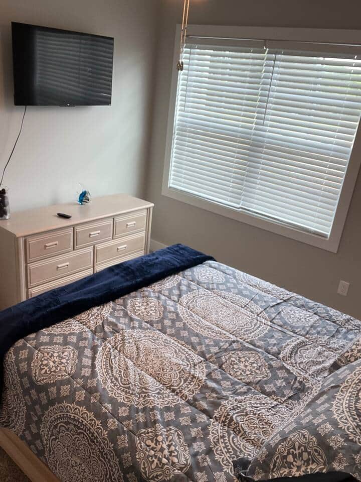 2nd bedroom queen size bedroom 2nd bedroom queen size bedroom