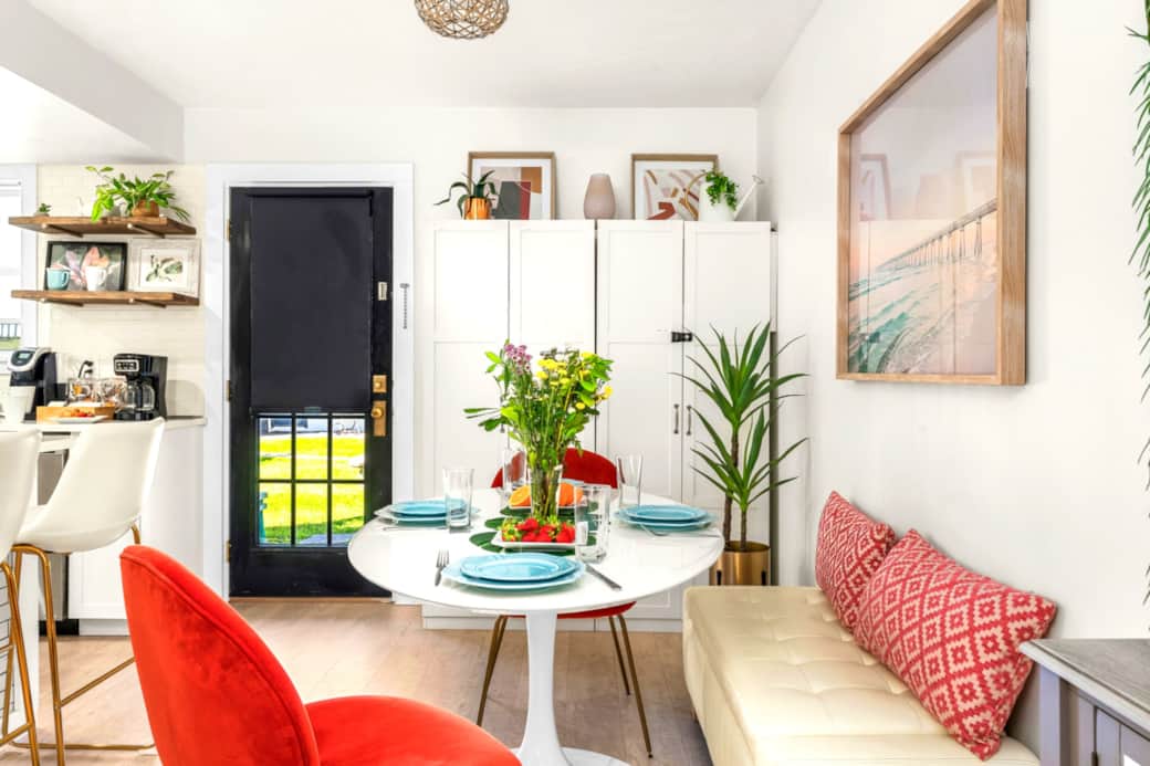 Open dinette with seating for four (+counter seating)