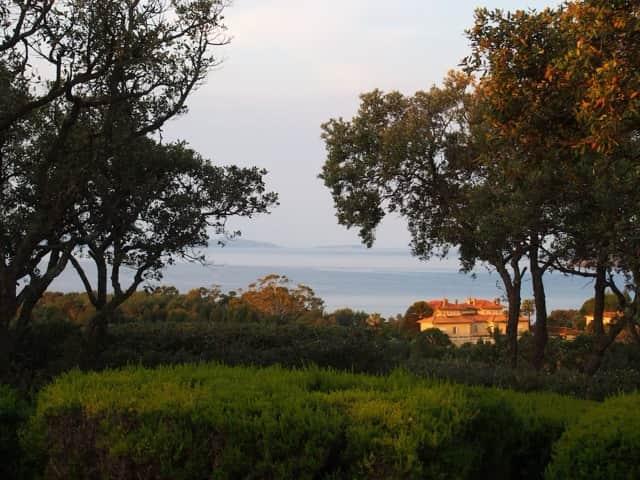 A4cf3286 - Moyenne