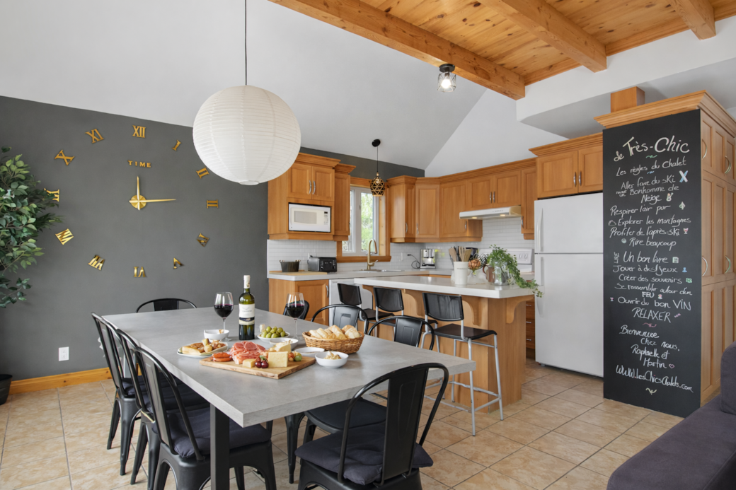 Salle à manger et cuisine Salle à manger et cuisine