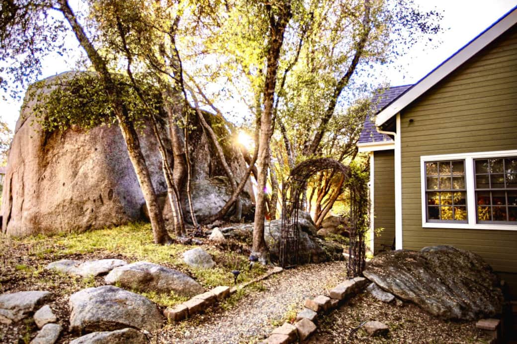 Boulder Bliss is tucked among majestic oaks, pines, and natural granite boulders, creating a private mountain retreat with easy access and ample parking.. Boulder Bliss is tucked among majestic oaks, pines, and natural granite boulders, creating a private mountain retreat with easy access and ample parking..