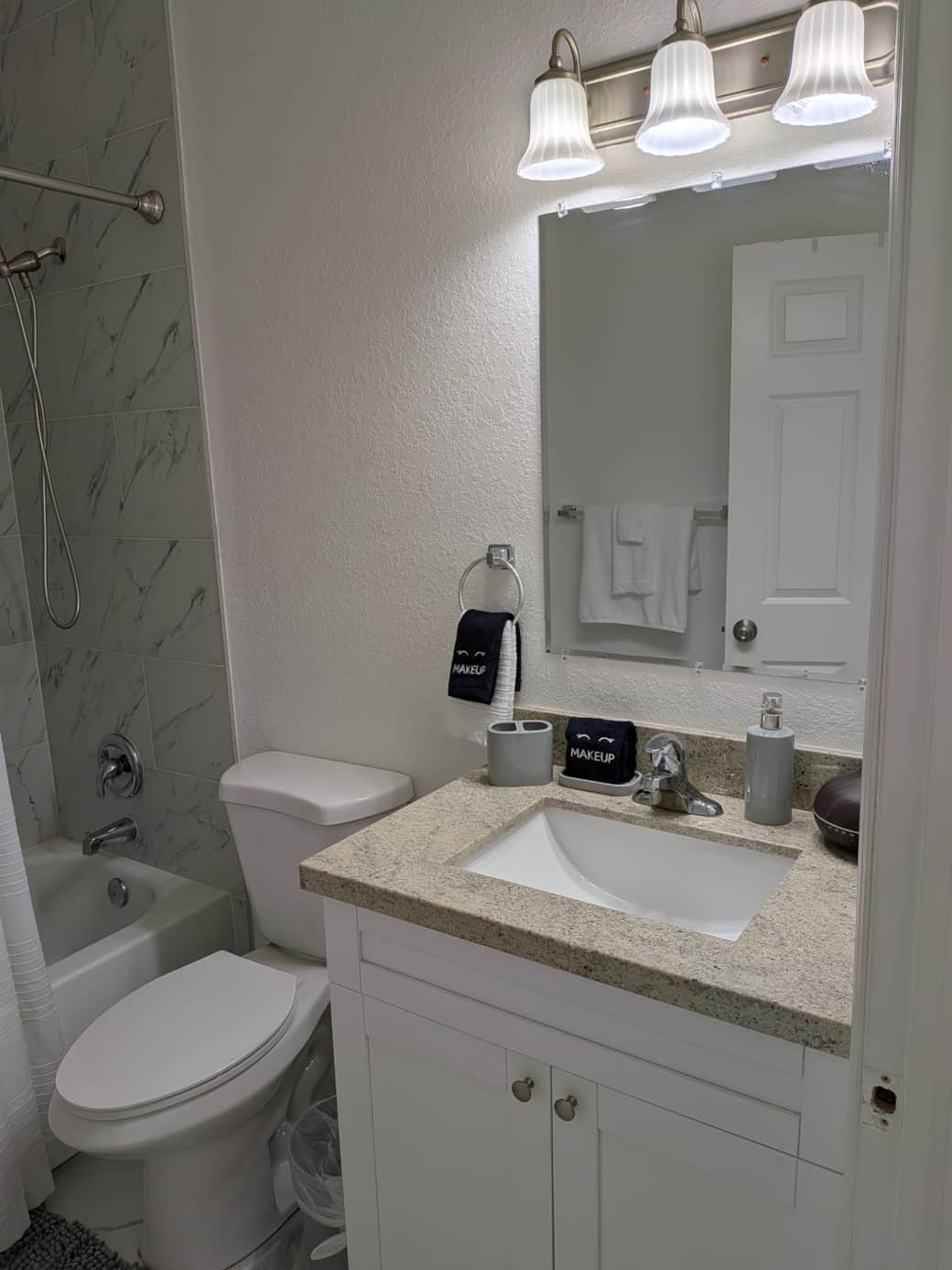 Fresh towels & gentle hand soap for a refreshing reset.