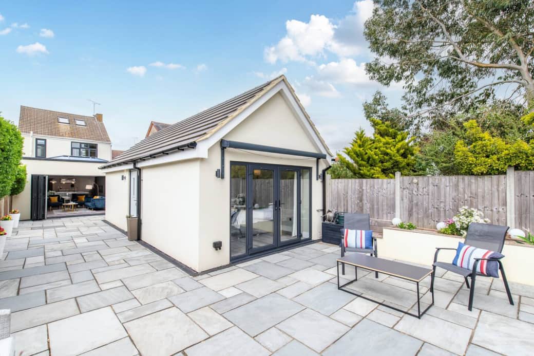 Annexe Self Contained