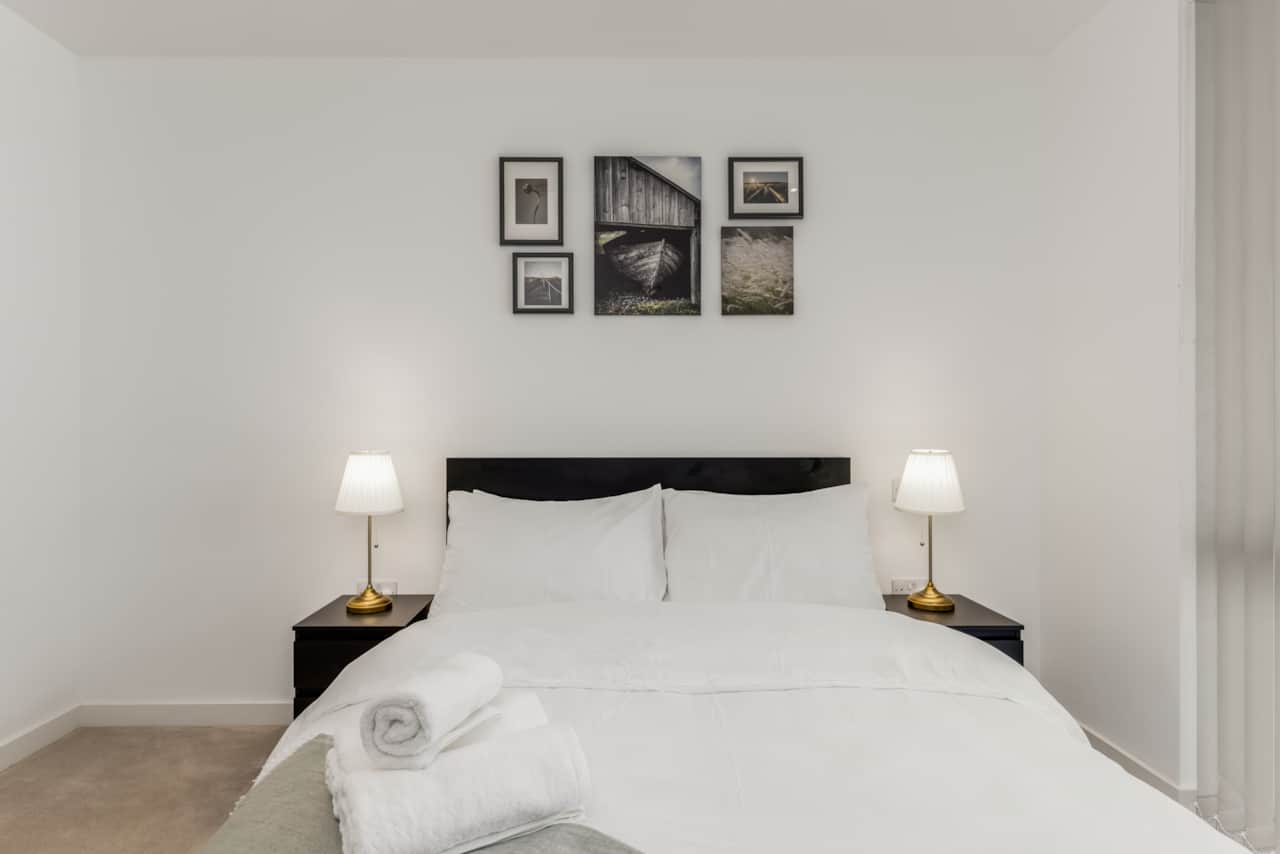 The Water - Luxury 2 Bed Apt