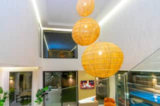 Villa luxe Élégante, Piscine chauffée privée, Jeux — photo 13