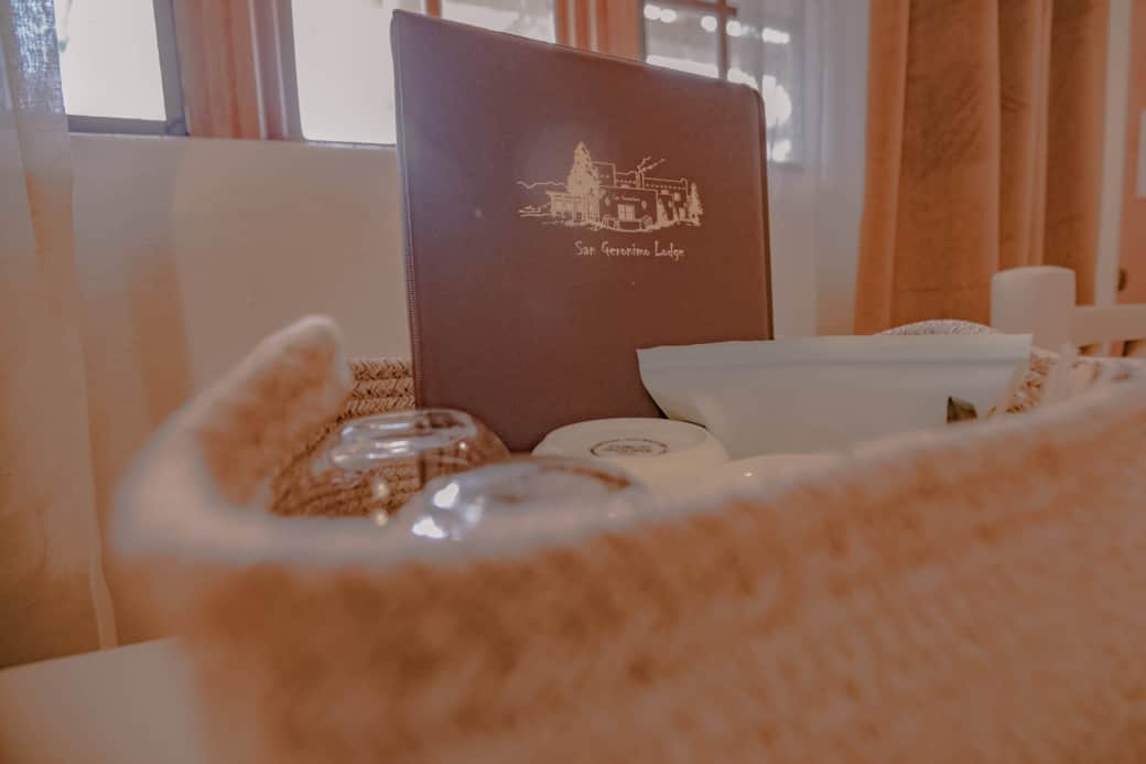 Mugs and glasses provided in room.