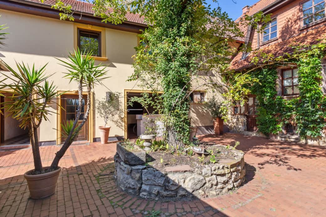 Innenhof - Gonsenheimer Hof Innenhof - Gonsenheimer Hof