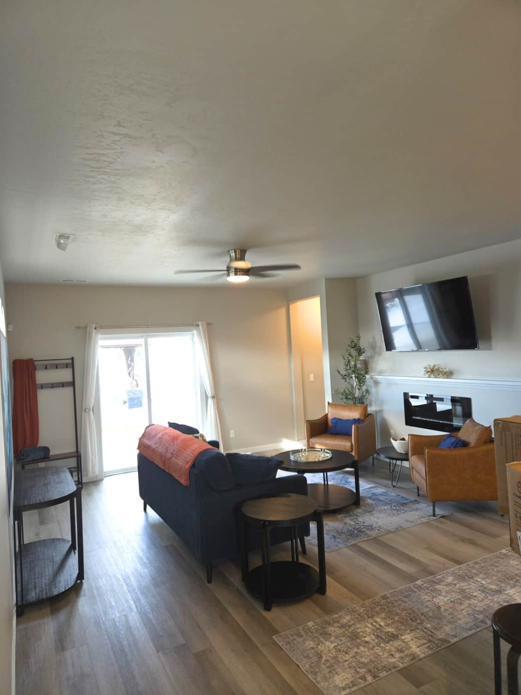 81ec863b 2749 4373 9b79 f34d7070a25d 81ec863b 2749 4373 9b79 f34d7070a25d