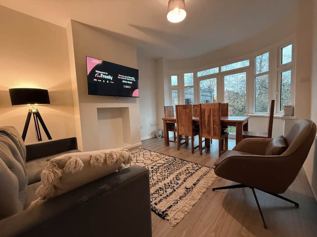 WhatsApp Image 2025-12-29 at 21.18