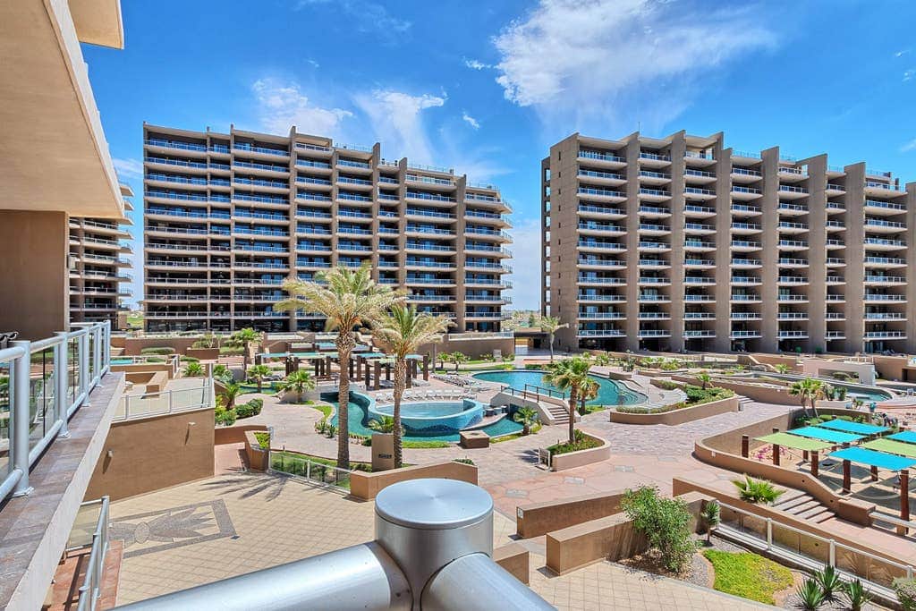 Las Palomas Phase 1 Pool View Las Palomas Phase 1 Pool View