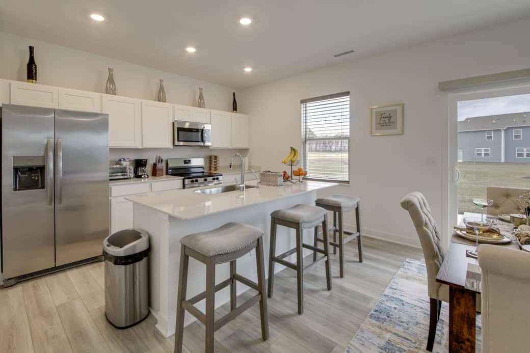 Fully equipped modern kitchen