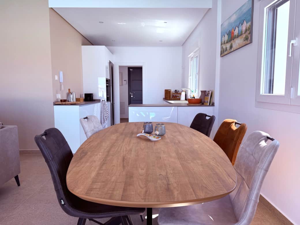 Casa Catharina dining table