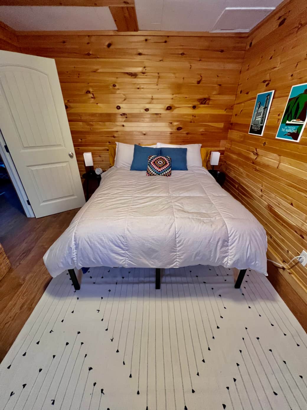 Queen Bedroom