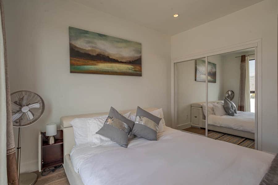 Guest Hall bedroom Cal-King Guest Hall bedroom Cal-King