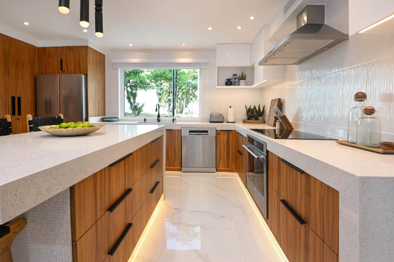 Casa graciela pequena waterfall kitchen island