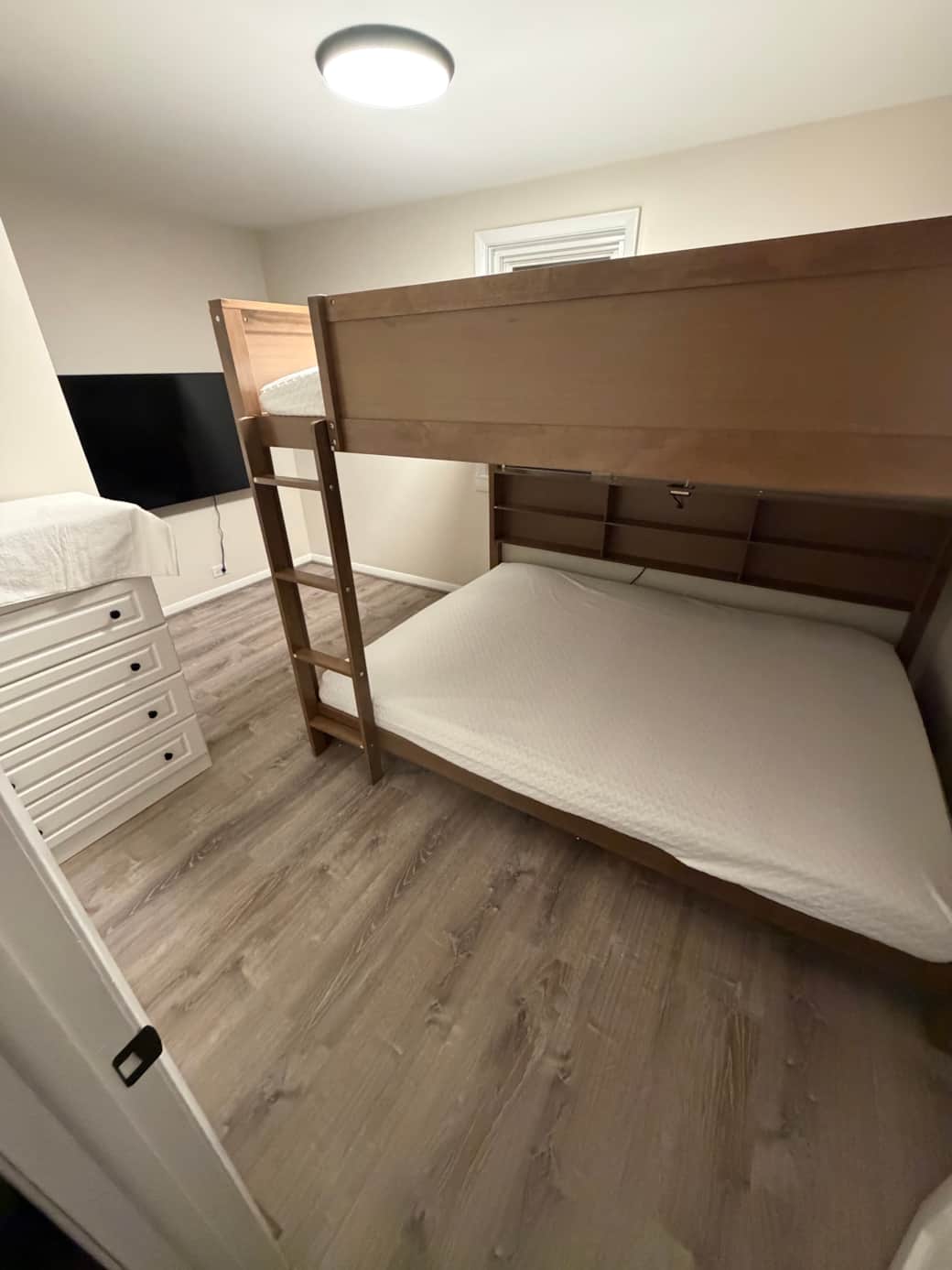 Image picker 455DBE7D 8D99 4F1D BBC8 43B58561099B 31325 000011332338C747