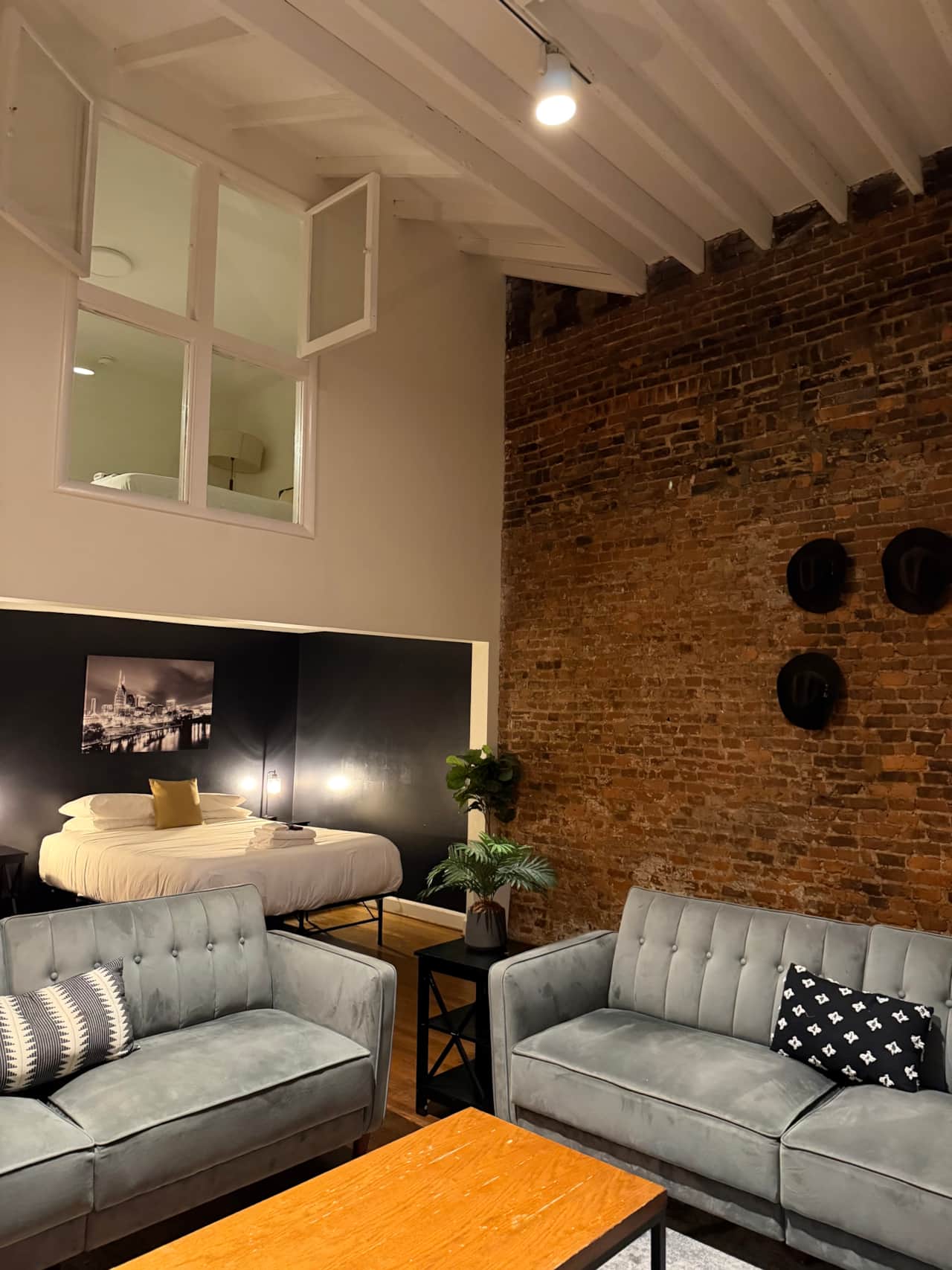 Living Area Unit 4