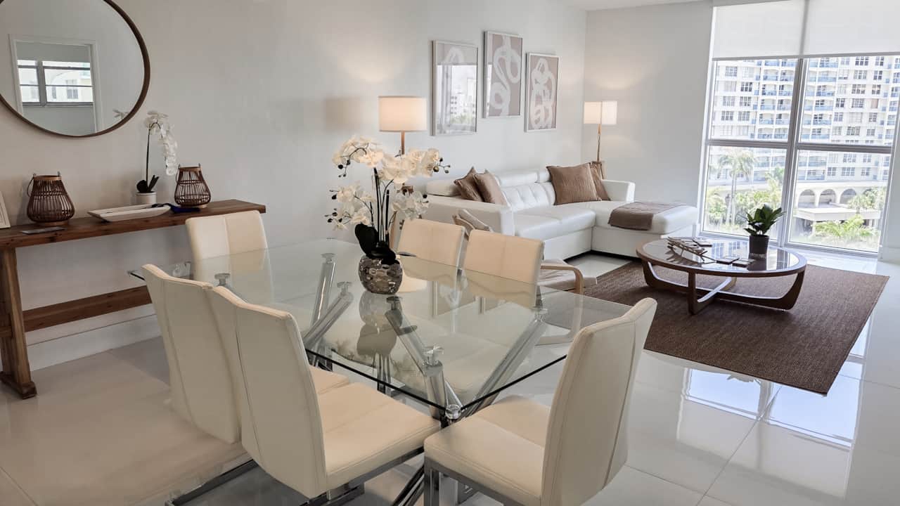 Comedor y sala de estar