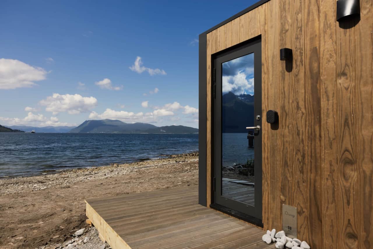 Steps away from the Fjord