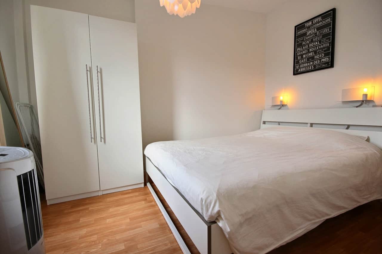 Chez Jean 3-13