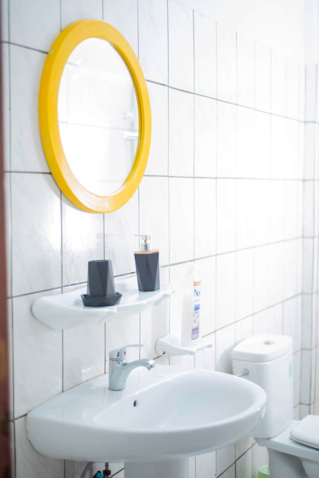 Salle de bain avec gel douche fourni Salle de bain avec gel douche fourni